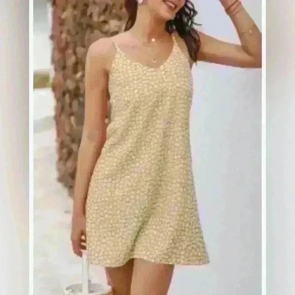 NWOT Mustard Yellow Floral Mini Dress Size Small - Picture 1 of 6
